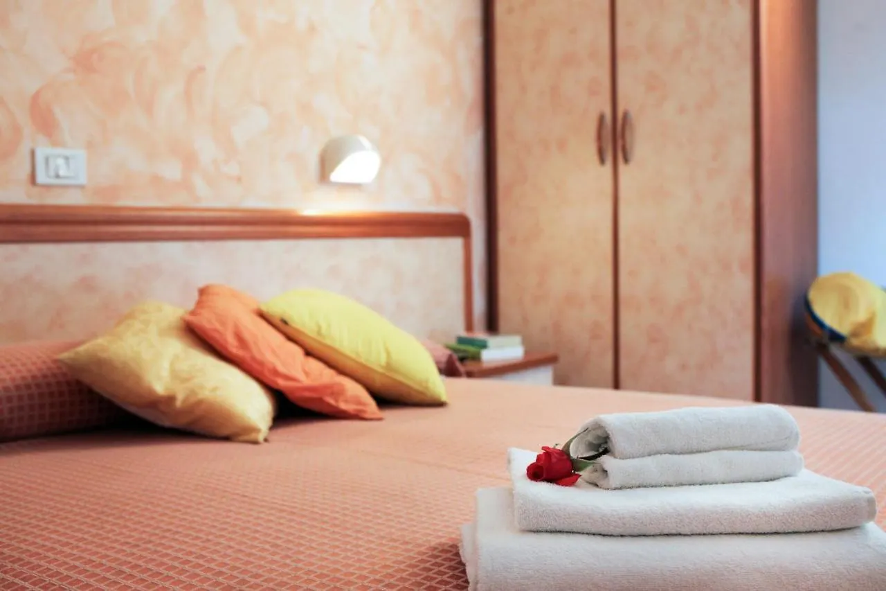 Hotel Brasilia 切塞纳蒂科